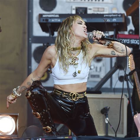 miley cyrus chanel necklace glastonbury|More.